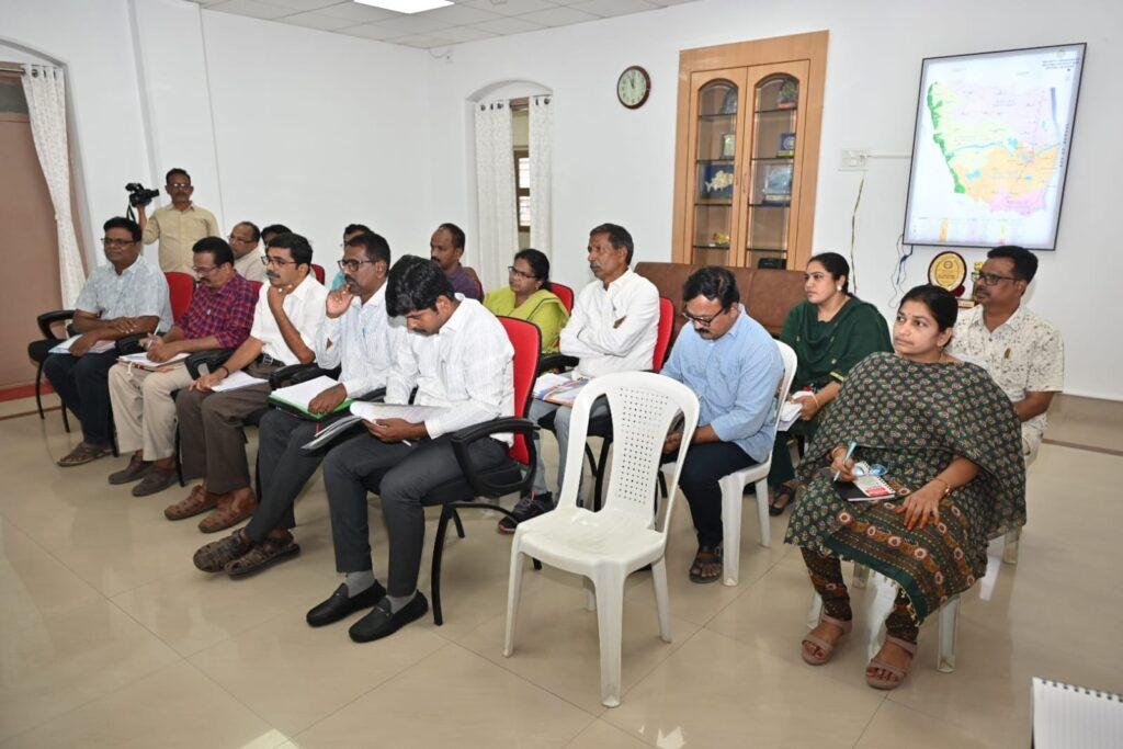 కండలేరు, సోమశిల జలాశయాలకు సంబంధించి భూ సేకరణ ప్రక్రియ ను వేగవంతం